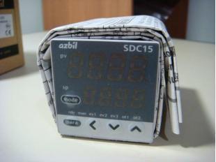 特價銷售山武溫控表C24MTC0SA1000 精準控溫，工業應用的可靠伙伴